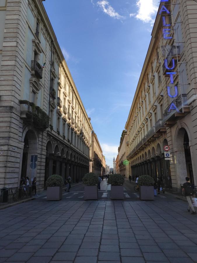 Domus Nova - Una Finestra Sui Tetti Turin Exterior foto