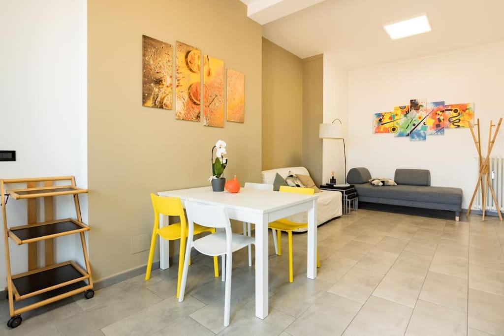 Domus Nova - Una Finestra Sui Tetti Turin Exterior foto