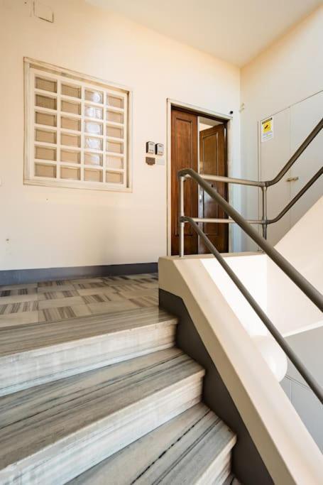 Domus Nova - Una Finestra Sui Tetti Turin Exterior foto