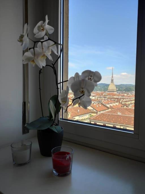 Domus Nova - Una Finestra Sui Tetti Turin Exterior foto